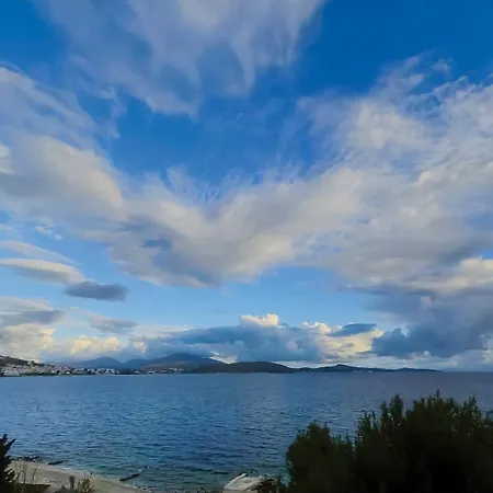Salty Breeze Sea View *