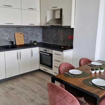 Apartment Salty Breeze Sea View *